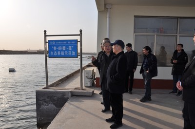 藍(lán)色糧倉科技創(chuàng)新再啟新篇 海水池塘與鹽堿水域生態(tài)工程化養(yǎng)殖技術(shù)項(xiàng)目課題績效評價(jià)會(huì)在青島召開